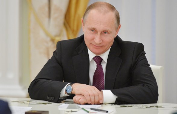 Путин поздравил российских мусульман