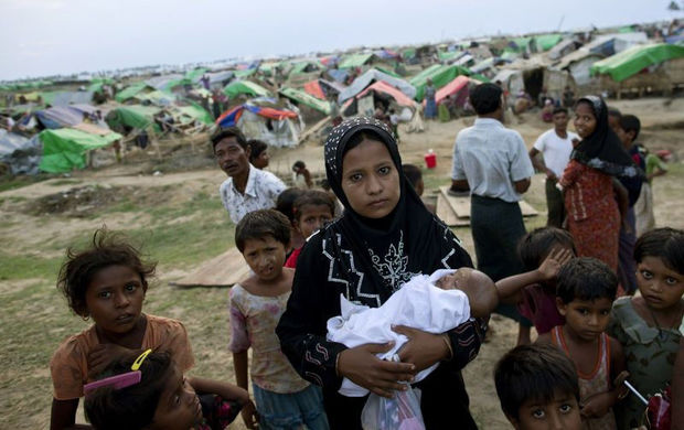 Количество убитых в Мьянме превысило тысячу человек