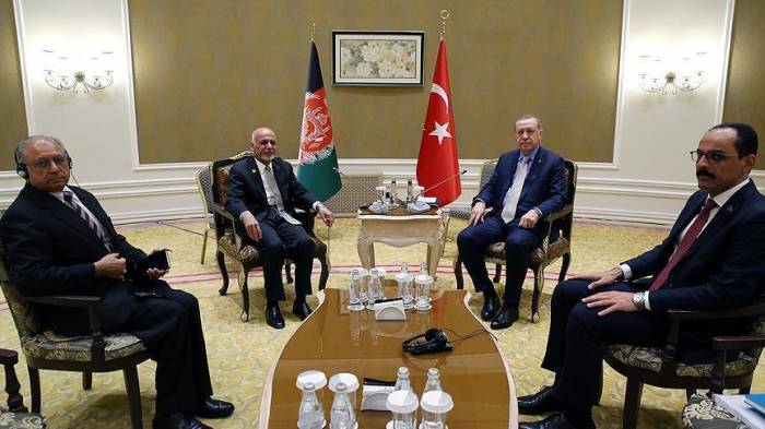 Президенты Турции и Афганистана провели встречу в Астане