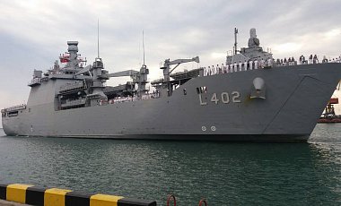 Турецкий боевой корабль прибыл в Одессу