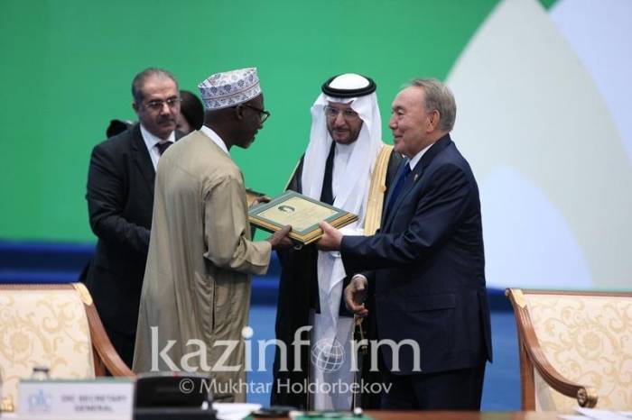 Награждение лучших ученых исламского мира в Астане (ФОТО)
