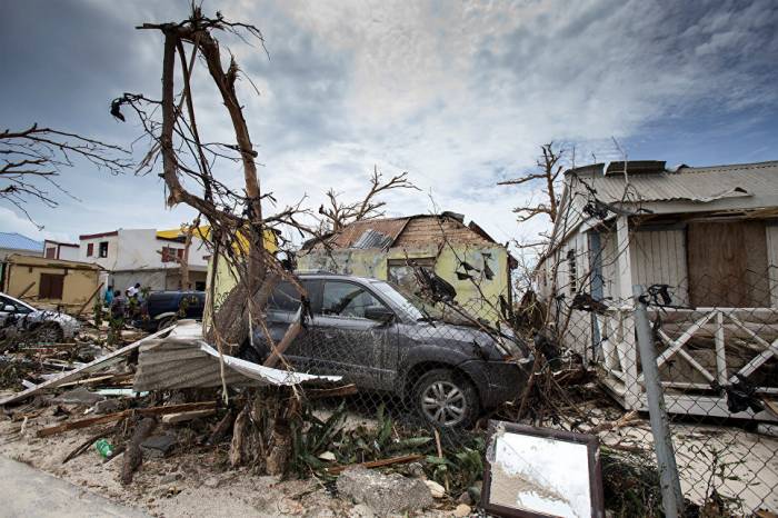 Разрушительные последствия урагана "Ирма"