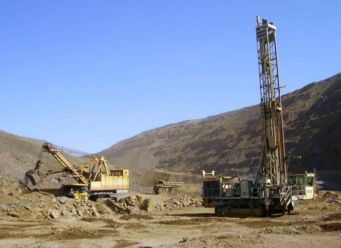 Азербайджан начал добычу золота на месторождении "Угур"