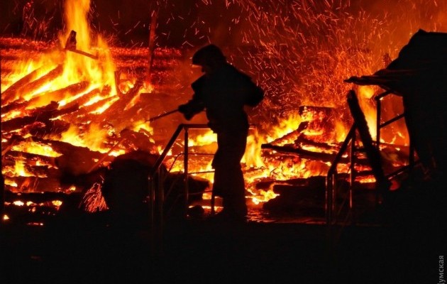 Пожар в детском лагере Одессы: погибли три ребенка