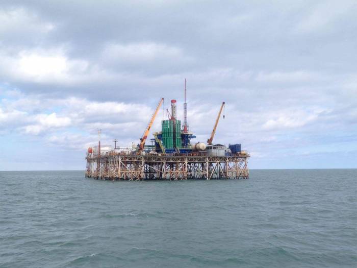SOCAR произвел ремонт объекта на морском месторождении