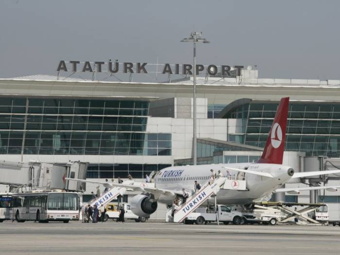 Частный самолет разбился в Стамбуле