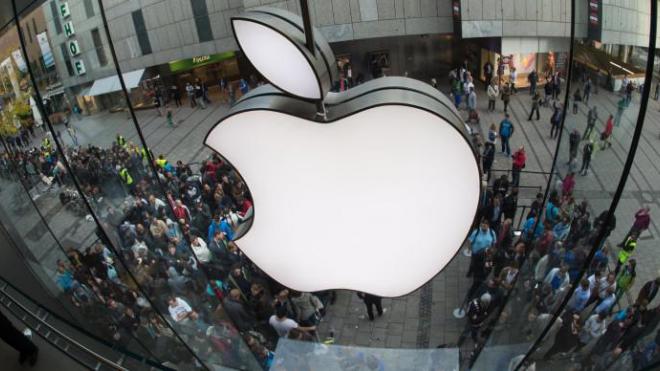 Apple вновь возглавила список самых дорогих брендов в мире