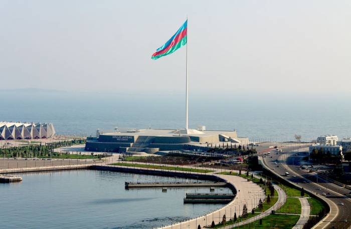Вынесены на обсуждение изменения в законы о гербе, гимне и флаге Азербайджана