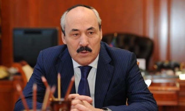 Глава Дагестана подает в отставку