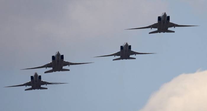 Российская авиация не дала боевикам вырваться из "Акербатского котла"