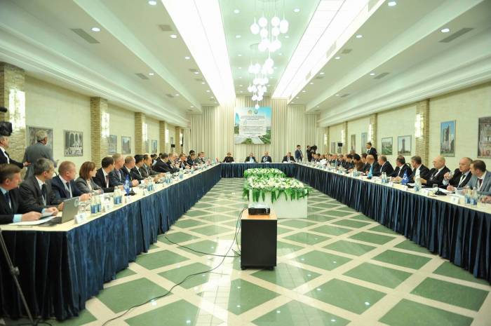 В Баку проходит совещание представителей стран СНГ (ФОТО)
