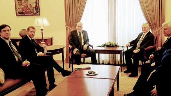 Сопредседатели обсудили в Ереване встречу Алиева и Саргсяна