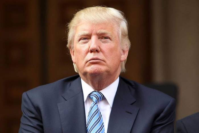 Трамп предложил Тиллерсону сравнить IQ Трамп предложил Тиллерсону сравнить IQ