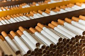 Азербайджан увеличил импорт сигарет почти на 3%
