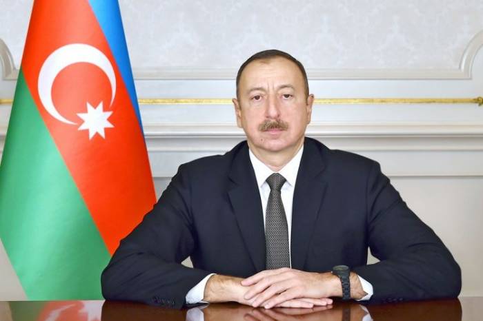 Махмуд Аббас направил послание президенту Азербайджана