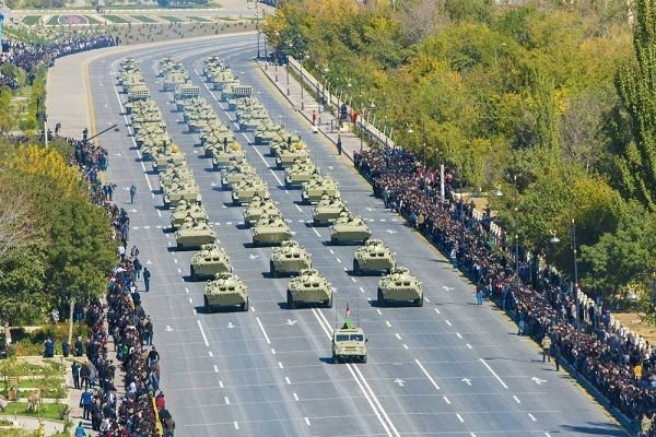 Военный парад в Нахчыване - ФОТО