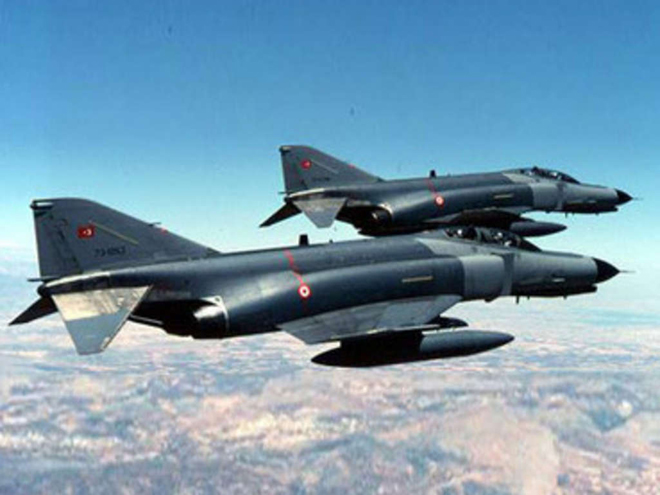ВВС Турции наносит удары по северу Ирака
