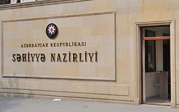 В Азербайджане нет пострадавших в связи с непогодой - минздрав
