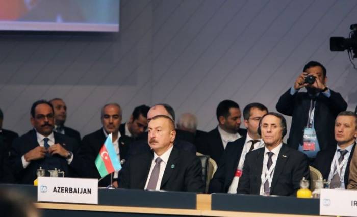 Ильхам Алиев:«Разрушающая мечети Армения никогда не сможет стать другом мусульманских государств»