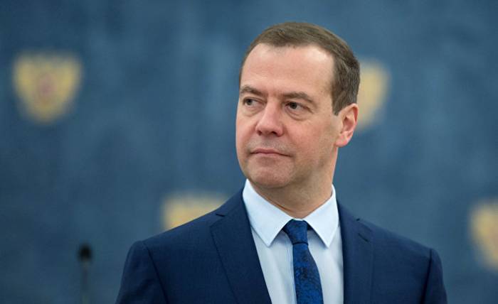 Медведев прибыл с визитом в Ереван