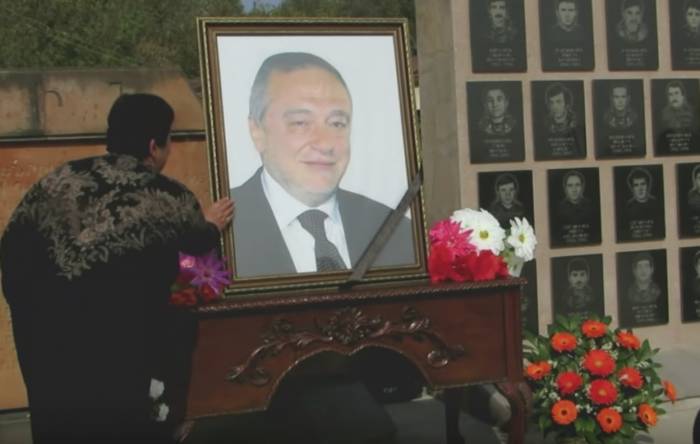 Армянская элита проигнорировала похороны спонсора карабахских сепаратистов