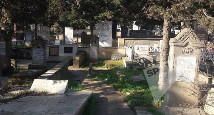 Запрет на помпезные надгробия на кладбищах