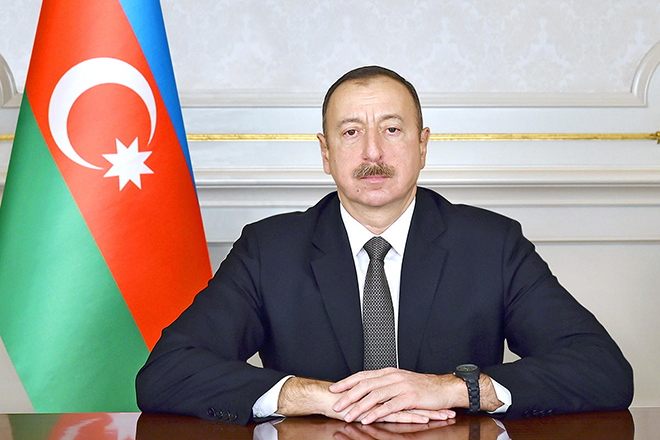 Ильхам Алиев поздравил президента Чехии