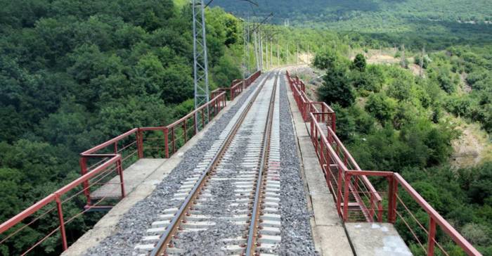 Сегодня состоится открытие железной дороги Баку-Тбилиси-Карс