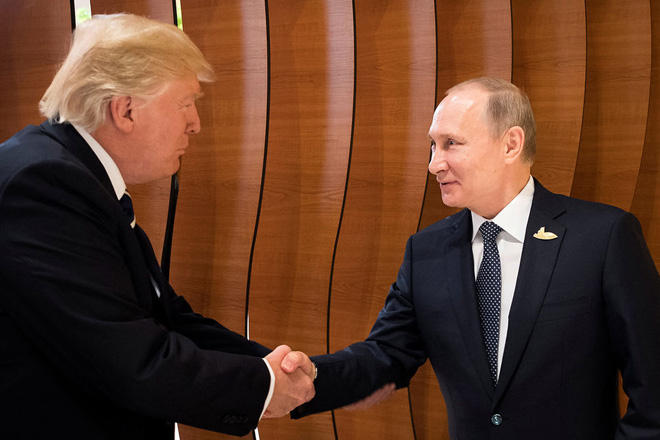 В Кремле объяснили срыв встречи Путина и Трампа