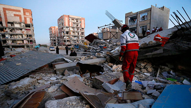 Число жертв землетрясения в Иране превысило 500 человек