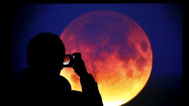 В Азербайджане увидят два лунных затмения