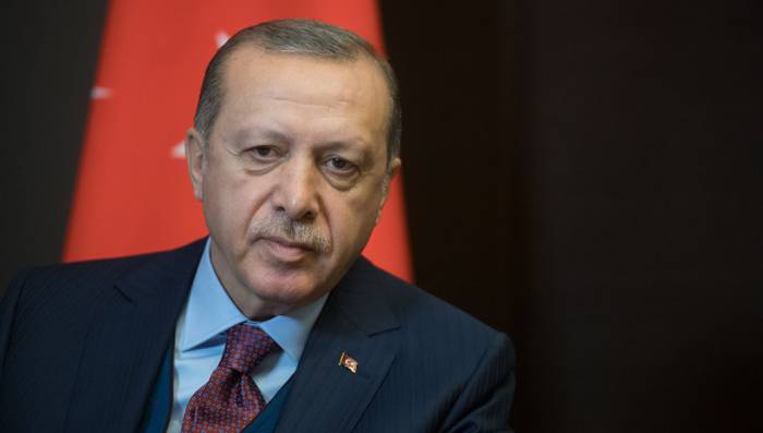 Макрон призвал Эрдогана "оказать содействие" миру на Ближнем Востоке