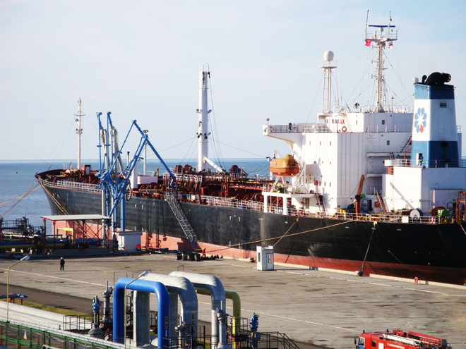 С черноморского нефтяного терминала SOCAR отгружен 2200-ый танкер