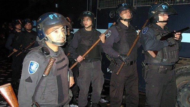 Массовый протест в Аргентине: пострадало более 160 человек