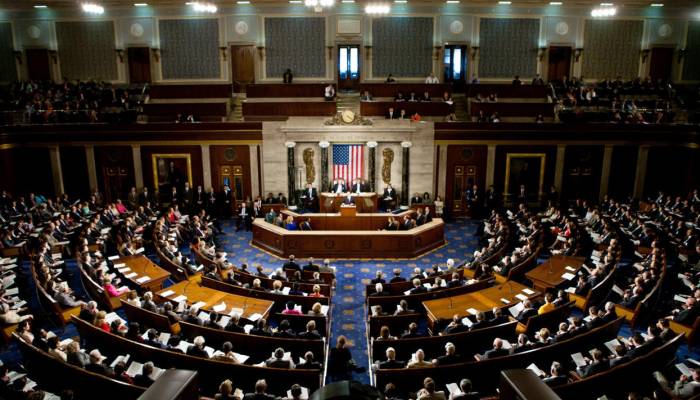 Конгресс США принял законопроект о налоговой реформе Трампа