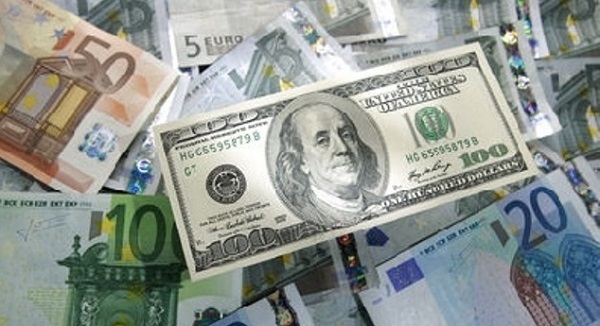 Доллар в Азербайджане подешевел