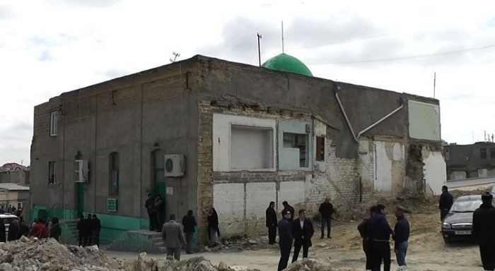 Спецкомиссия побывала в мечети Hacı Cavad