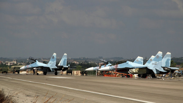 Минобороны России: «В результате обстрела аэродрома погибли двое военных»