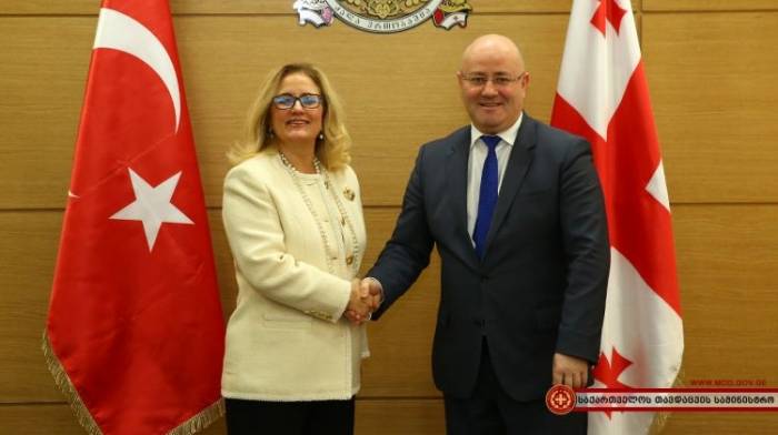 В Тбилиси обсуждено военное сотрудничество Грузия-Турция-Азербайджан