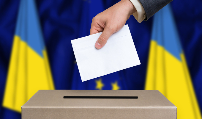Политолог: «Президентские выборы в Украине могут пройти досрочно» - ИНТЕРВЬЮ