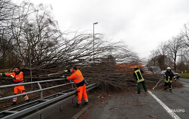 Ущерб от урагана в Нидерландах составил 90 млн евро
