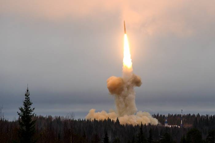 В России испытали баллистическую ракету