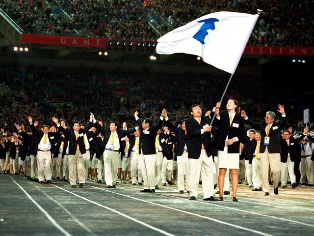 В Южной Корее подняли флаг КНДР на время Олимпиады