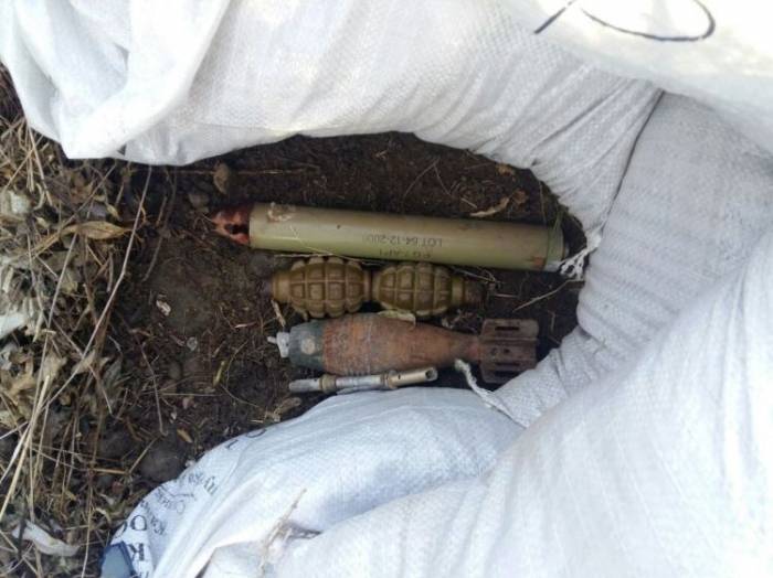В Агстафе обнаружены снаряды и гранаты - ФОТО
