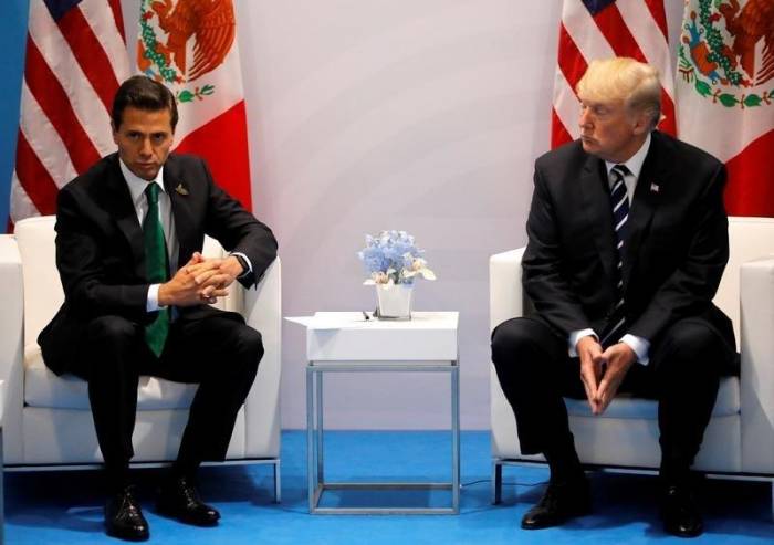 Президент Мексики не приедет в США из-за разговора с Трампом