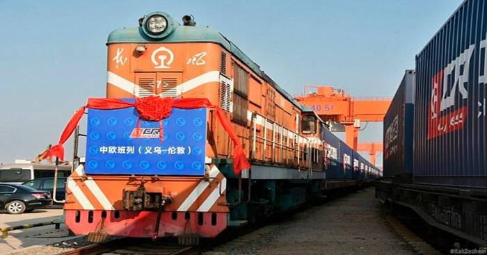 Китай отправил поезд через Азербайджан в Италию