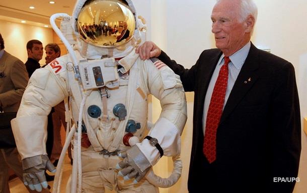 Умер последний астронавт, стоявший на Луне