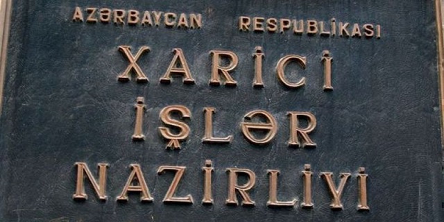 МИД Азербайджана выступил против политизации дела Лапшина