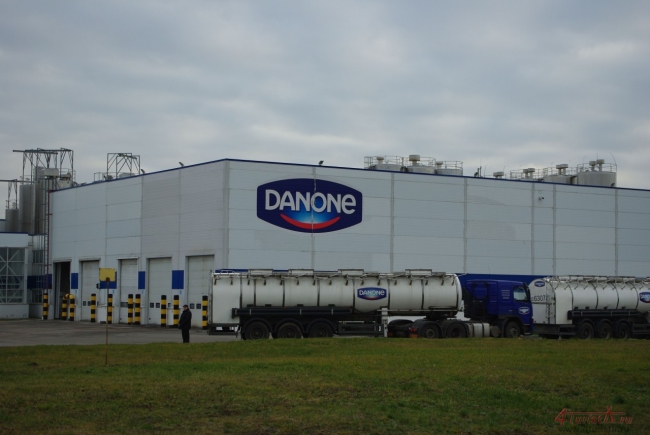 Danone закрывает заводы в России 