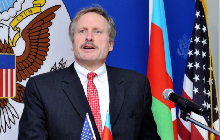 Секута уйдет с должности посла США в Азербайджане